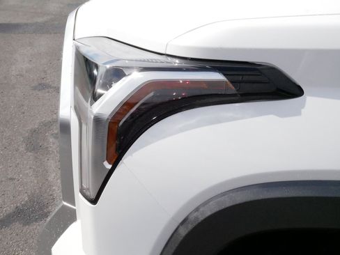 Certified 2026 Toyota Tundra Limited w/ Power Package image 16