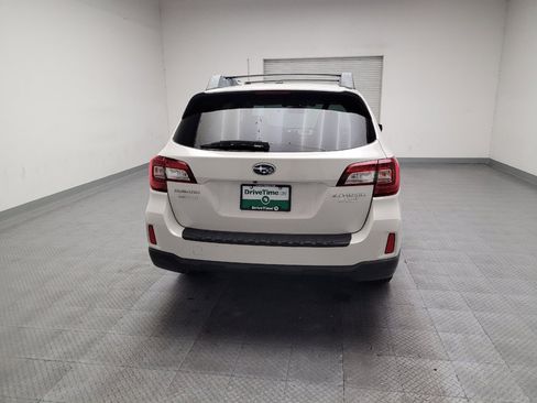 Used 2015 Subaru Outback 2.5i Limited AWD/4WD image 7