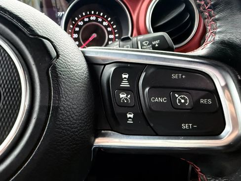 Used 2021 Jeep Wrangler Unlimited Rubicon AWD/4WD image 28