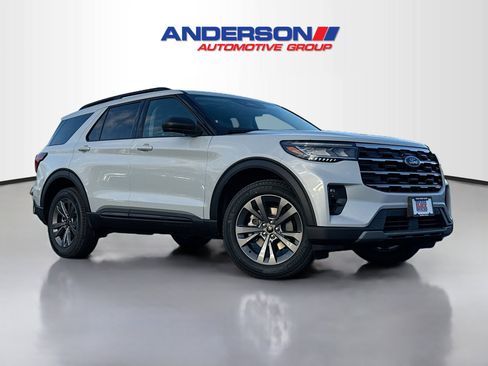 New 2026 Ford Explorer Active image 1