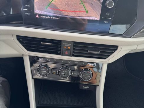 Used 2019 Volkswagen Jetta SEL FWD image 30
