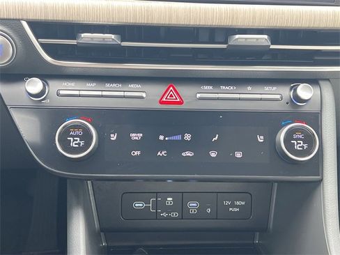 Certified 2025 Hyundai Sonata SEL image 13