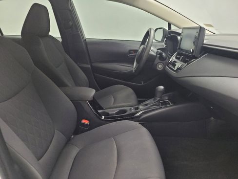 Used 2022 Toyota Corolla LE image 21
