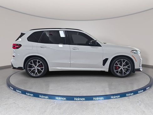 Certified 2025 BMW X5 sDrive40i w/ Executive Package RWD image 6