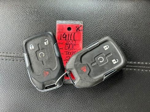Used 2021 GMC Terrain SLE w/ Driver Convenience Package FWD image 49