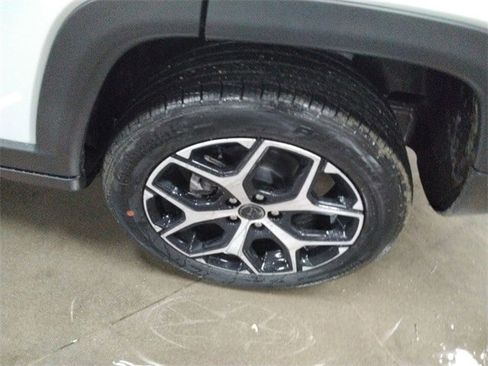 New 2026 Jeep Compass Limited image 16