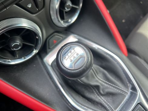 Used 2017 Chevrolet Camaro LT image 10