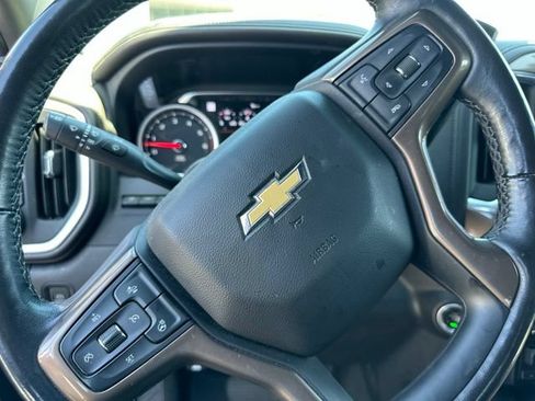 Used 2022 Chevrolet Silverado 3500 High Country w/ Z71 Off-Road Package AWD/4WD image 8