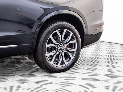 Certified 2024 Cadillac XT6 Sport w/ Technology Package image 39