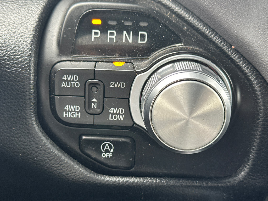 Used 2022 RAM 1500 Laramie AWD/4WD image 31