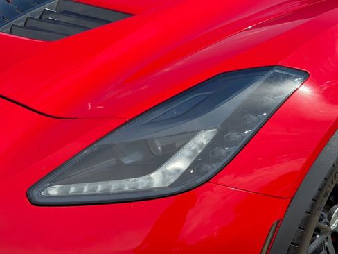 Used 2016 Chevrolet Corvette Z06 w/ Z07 Performance Package RWD image 12