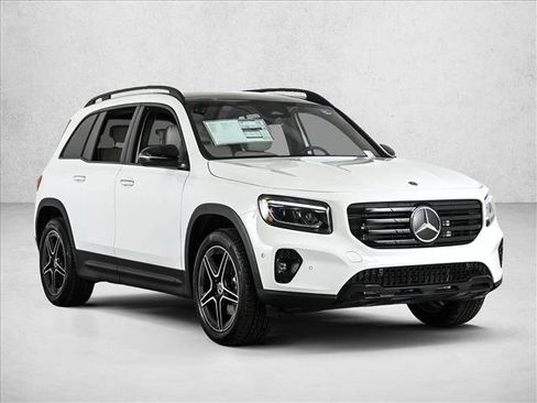 New 2026 Mercedes-Benz GLB 250 4MATIC image 3