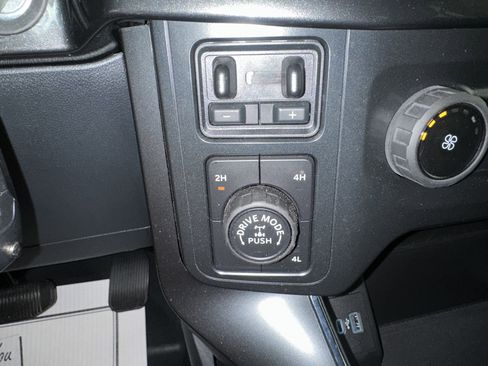 Certified 2022 Ford F150 XL w/ STX Appearance Package AWD/4WD image 22