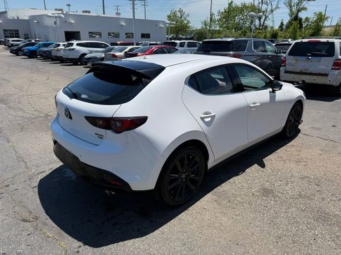 Used 2024 MAZDA MAZDA3 Hatchback w/Premium Plus Pkg AWD/4WD image 3