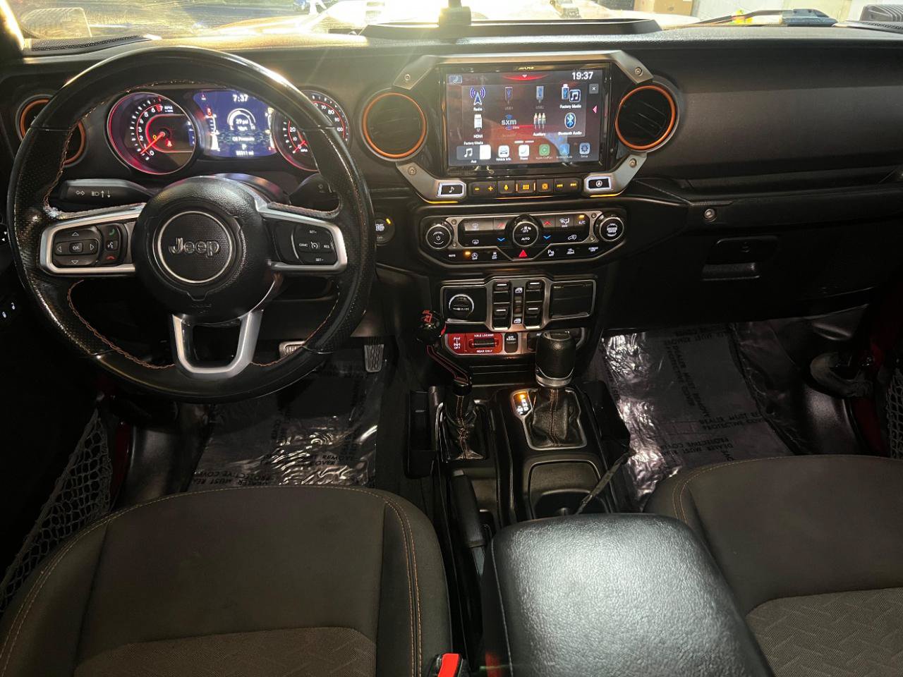 Used 2021 Jeep Gladiator Mojave AWD/4WD image 28