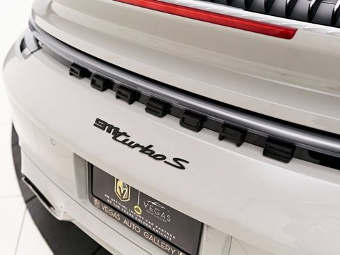 Used 2022 Porsche 911 Turbo S w/ 911 Turbo Sportdesign Package image 20