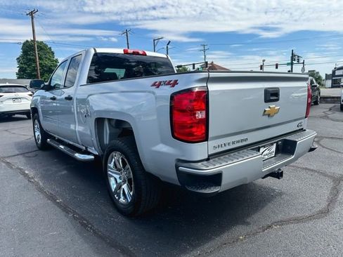 Used 2018 Chevrolet Silverado 1500 Custom w/ Custom Value Package AWD/4WD image 6