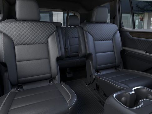 New 2026 GMC Acadia Denali image 18