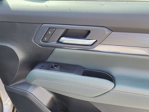 New 2026 GMC Terrain AT4 image 39