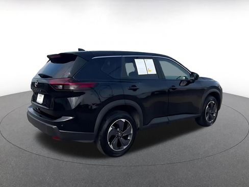 Used 2025 Nissan Rogue SV image 15