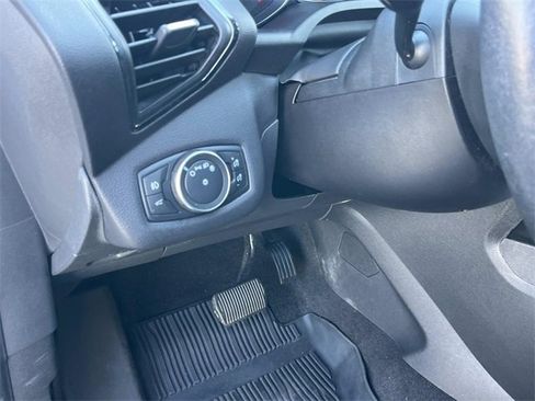 Used 2019 Ford Escape Titanium image 31