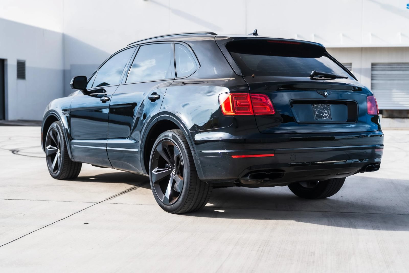 Used 2019 Bentley Bentayga AWD/4WD image 9