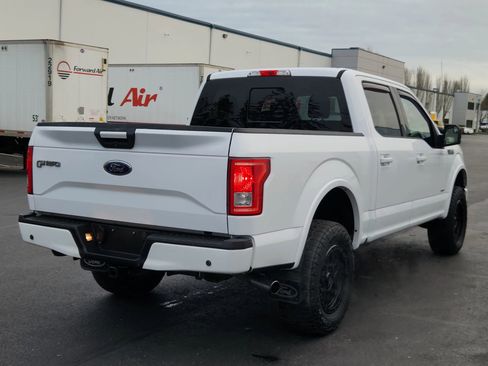 Used 2016 Ford F150 XLT w/ Equipment Group 302A Luxury image 4