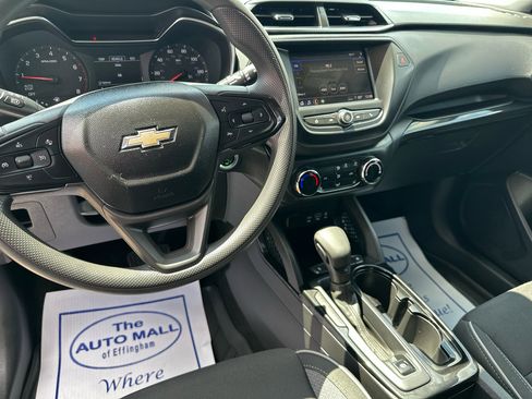 Used 2022 Chevrolet TrailBlazer LT image 21
