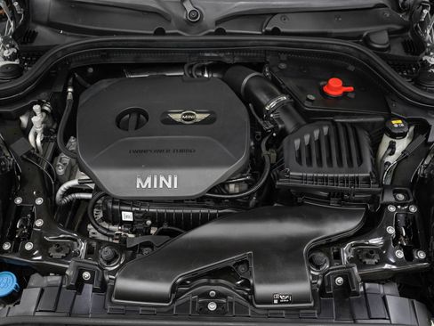 Used 2017 MINI Cooper 4-Door Hardtop FWD image 29