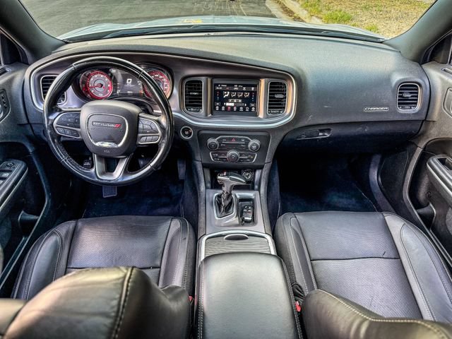 Used 2022 Dodge Charger SXT w/ Leather Interior Group RWD image 29