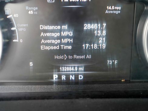 Used 2018 RAM 1500 Laramie w/ Convenience Group AWD/4WD image 30