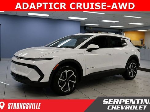 New 2026 Chevrolet Equinox EV LT image 1