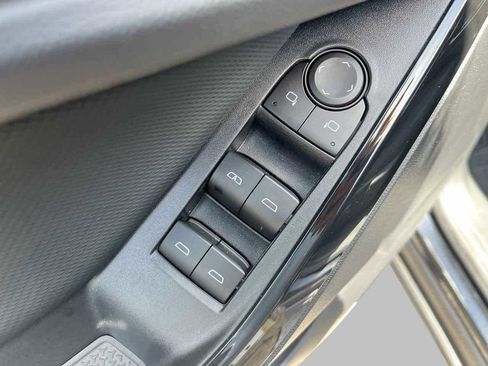 New 2026 Chevrolet Equinox LT FWD image 14