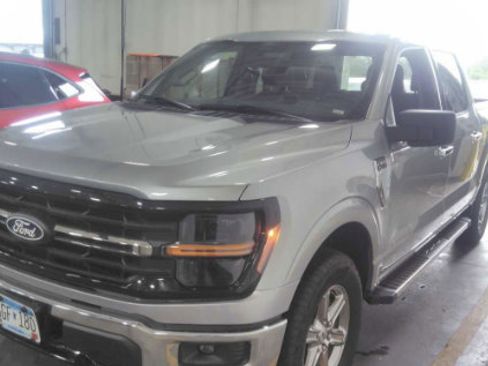 Used 2025 Ford F150 XLT w/ Equipment Group 301A Standard AWD/4WD image 8