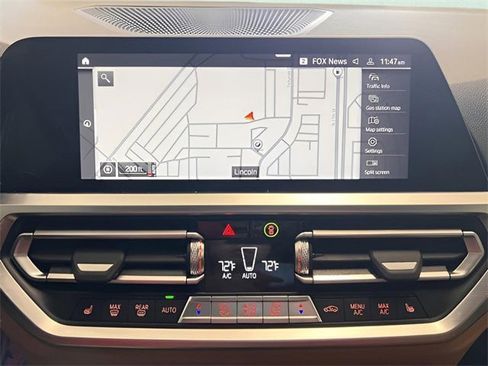 Used 2021 BMW 330i xDrive Sedan w/ Premium Package image 30