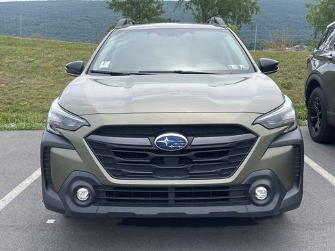 Certified 2025 Subaru Outback Premium AWD/4WD image 3