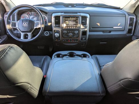 Used 2016 RAM 1500 Laramie w/ Convenience Group image 31