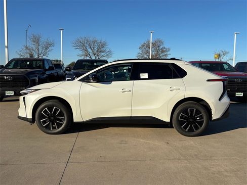 New 2026 Toyota bZ image 2