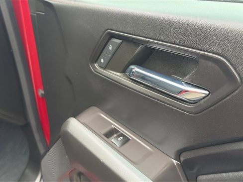 Used 2023 Chevrolet Colorado LT w/ LT Convenience Package II image 38