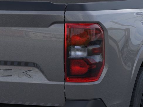 New 2026 Ford Maverick XLT image 22