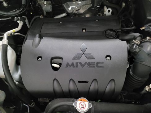 Used 2020 Mitsubishi Outlander Sport ES FWD image 30