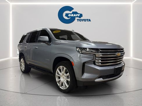Used 2021 Chevrolet Tahoe High Country w/ Premium Package 2 AWD/4WD image 11