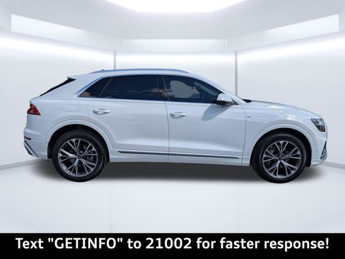 Certified 2023 Audi Q8 Premium Plus image 2
