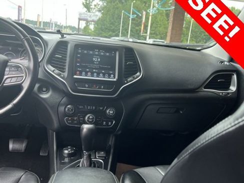 Used 2021 Jeep Cherokee Latitude Lux w/ Sun & Sound Group image 11