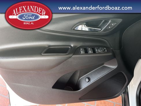 Used 2020 Chevrolet Equinox LT FWD image 9