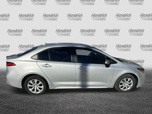 Used 2023 Toyota Corolla LE image 16