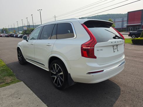 Used 2024 Volvo XC90 B5 Plus AWD/4WD image 6
