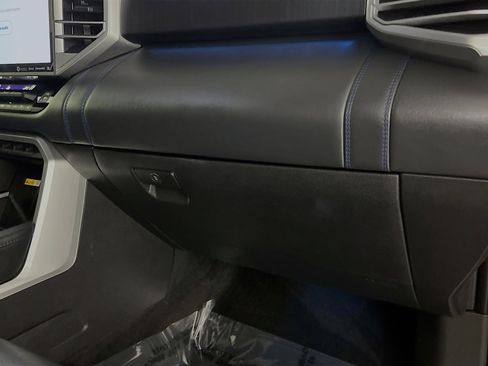 Used 2024 Toyota Tundra Platinum RWD image 34