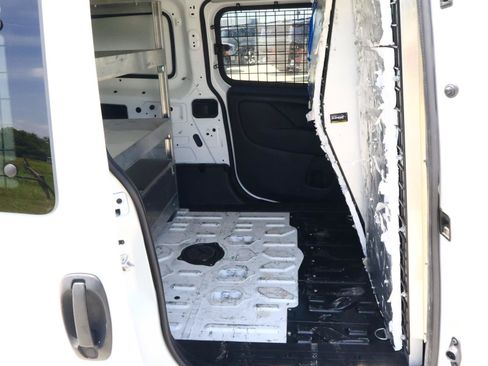 Used 2021 RAM ProMaster City Tradesman SLT w/ Window Group 05 FWD image 10