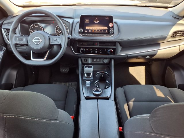 Used 2024 Nissan Rogue S AWD/4WD image 8